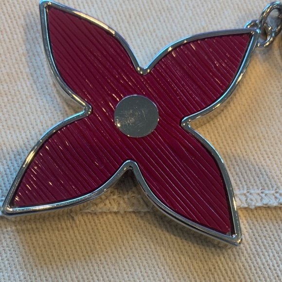 Louis Vuitton Authentic Metal bijoux sac fleur de epi Rubis Key Chain Bag Charm - Picture 12 of 16